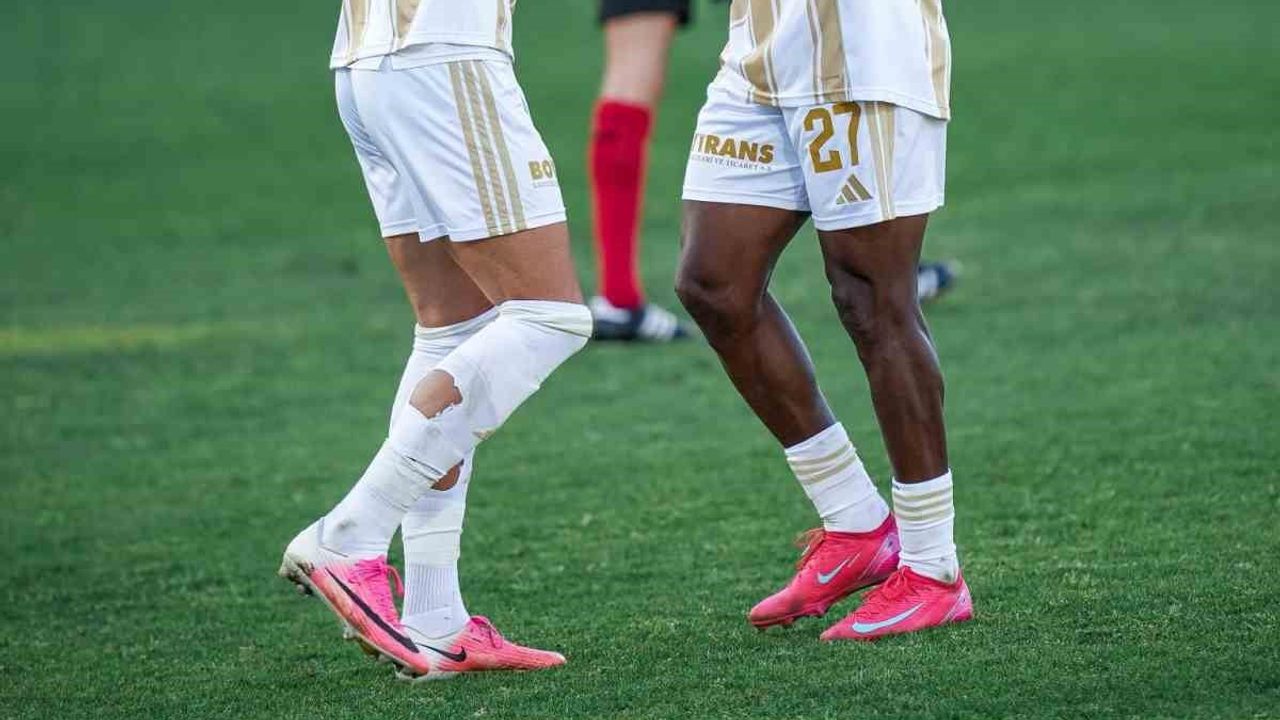 Taulant Seferi Kayserispor'un hücum yükünü sırtladı