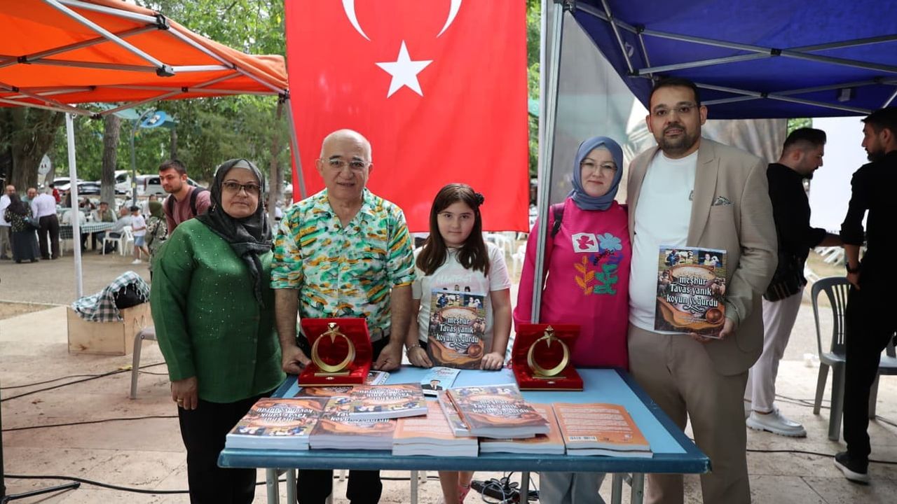 Tavas'ın lezzeti kitap rafına taşındı