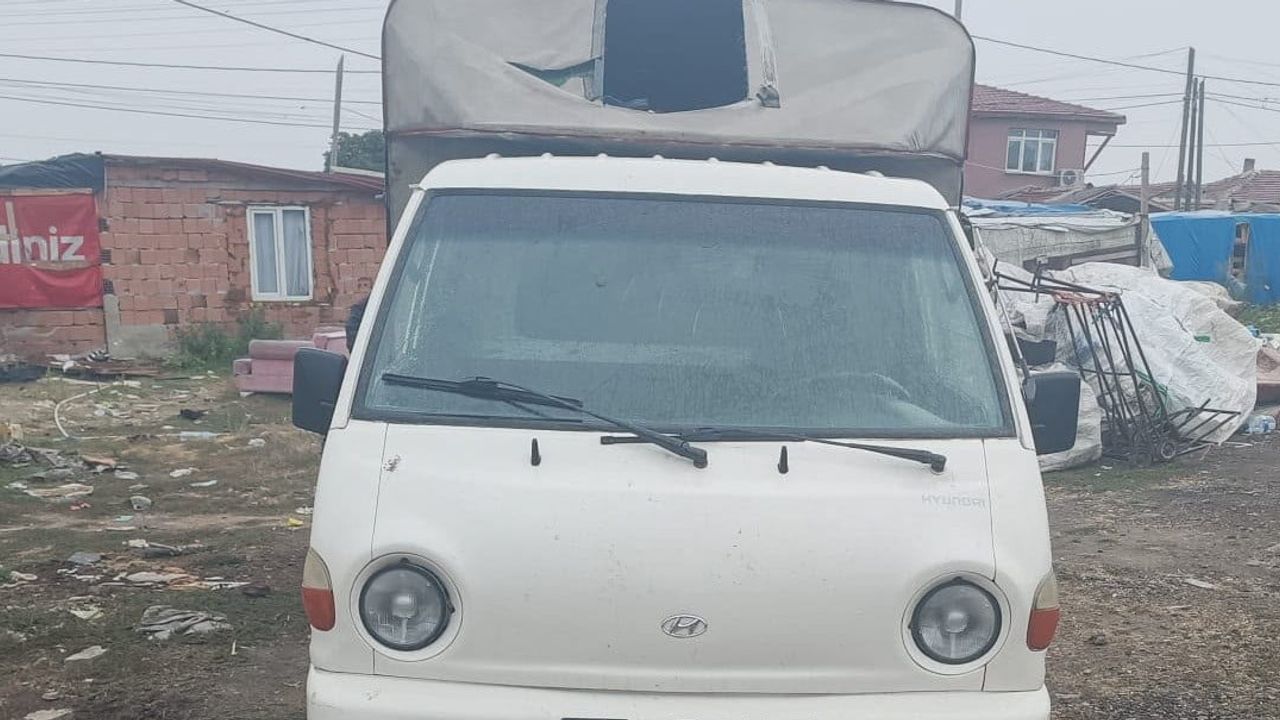 Tekirdağ'da iş yerinden palet çalan üç şüpheli yakalandı