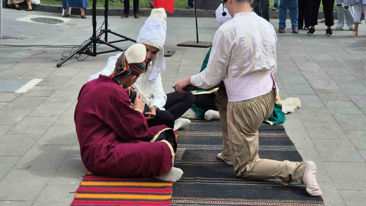 Tekirdağ’da yüz yıllık ahilik geleneği tiyatroyla yaşatıldı