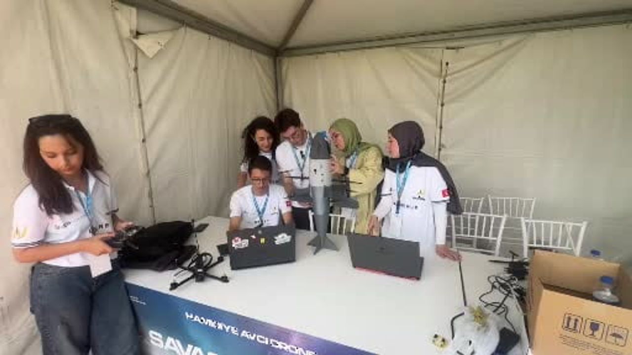 Teknofest'te Siirt'in gökyüzünde avcı dron mücadelesi