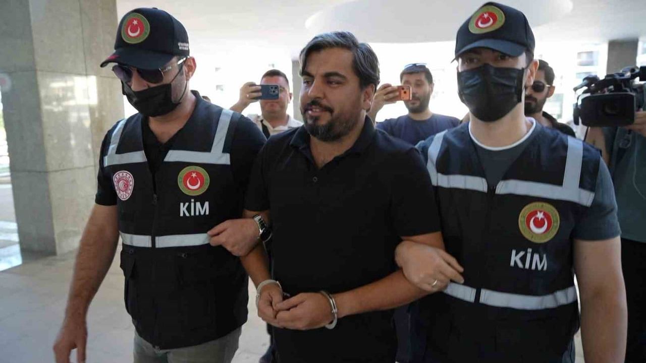 Tır dorsesinde yakalanan Arif Kocabıyık'ın belediye geçmişi ve hukuki süreci