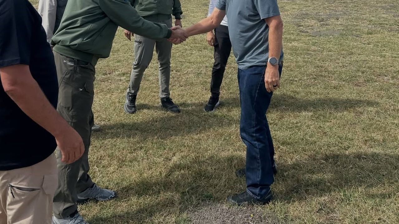 Torunundan THK'ye anlamlı ziyaret: Vecihi Hürkuş mirası havada buluştu