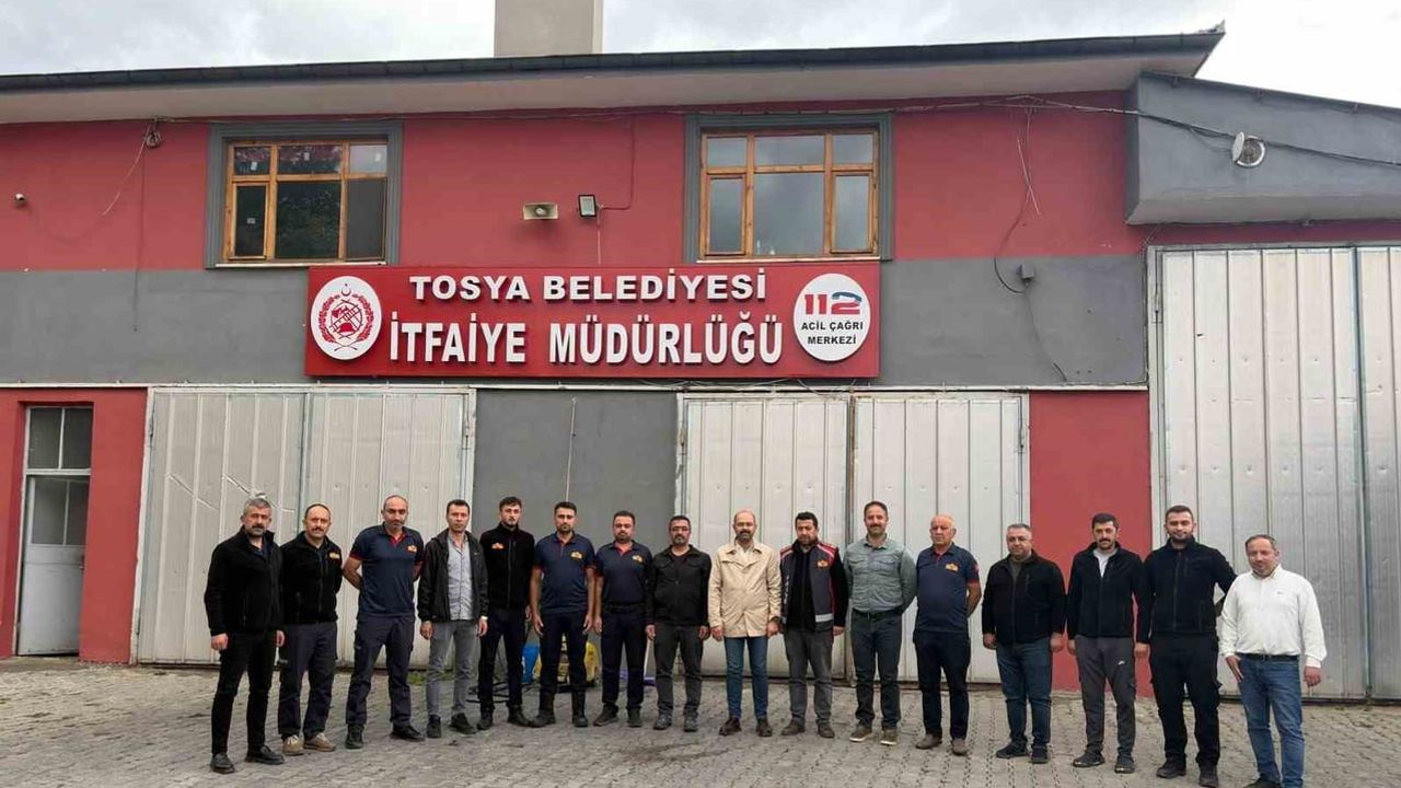 Tosya'da itfaiyecilere vefa: Volkan Kavaklıgil'den kutlama ve teşekkür