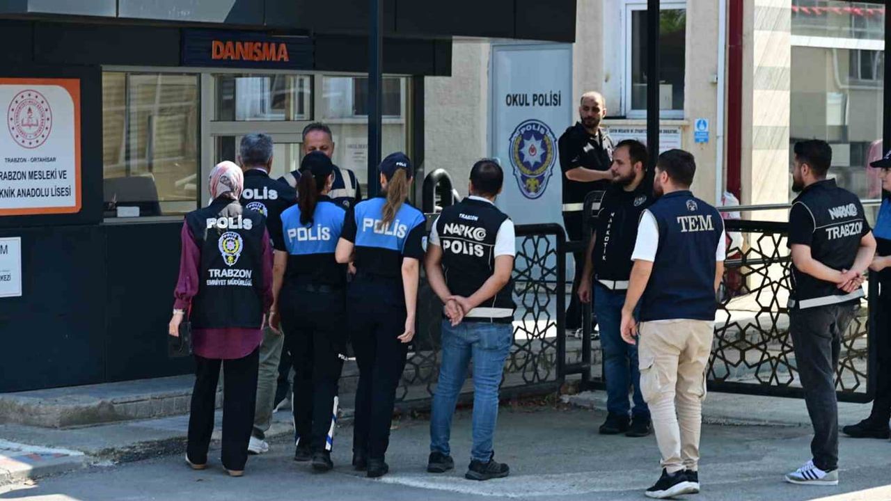 Trabzon'da ders başlangıcında okul çevrelerinde kapsamlı denetim