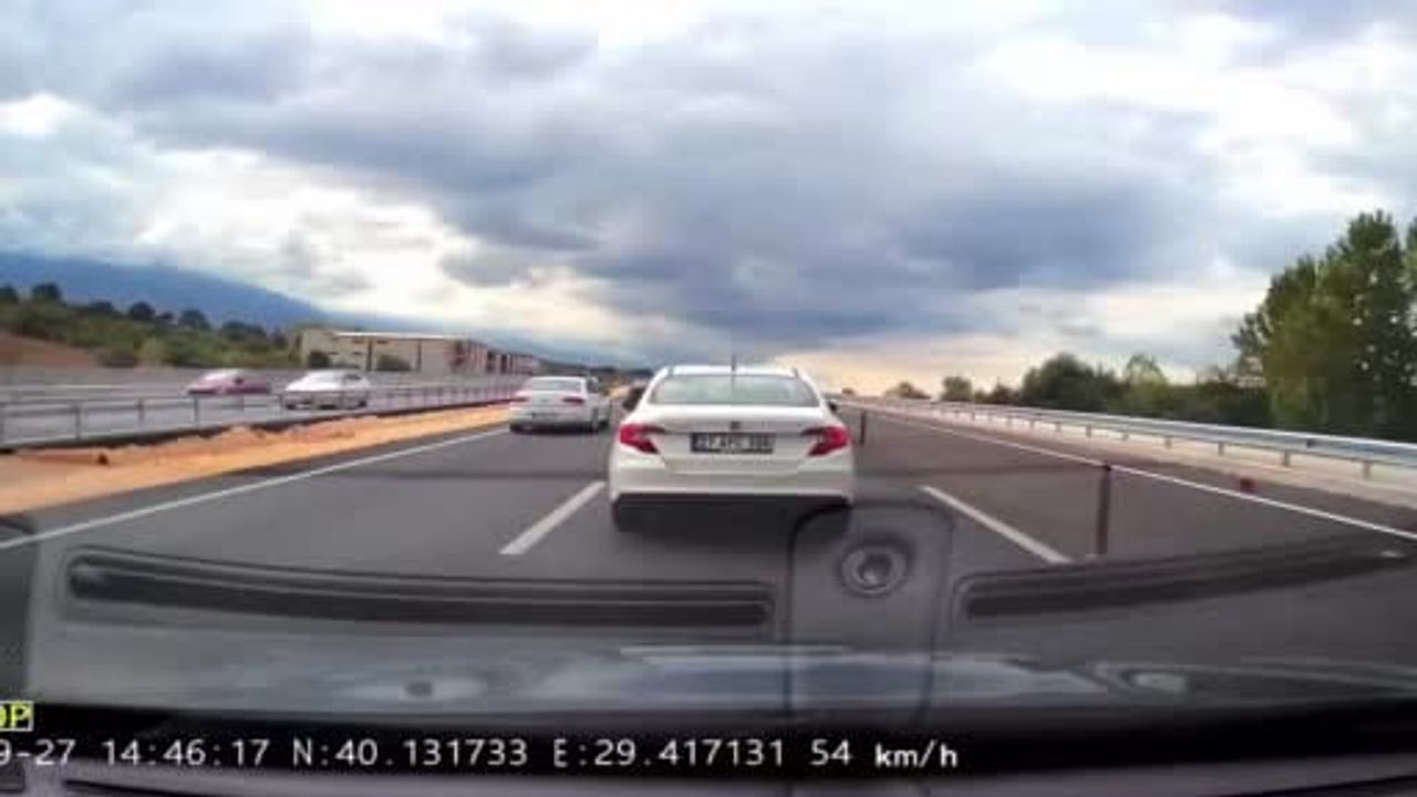trafikte araç önünü kestiler, toplam 360 bin TL ceza uygulandı