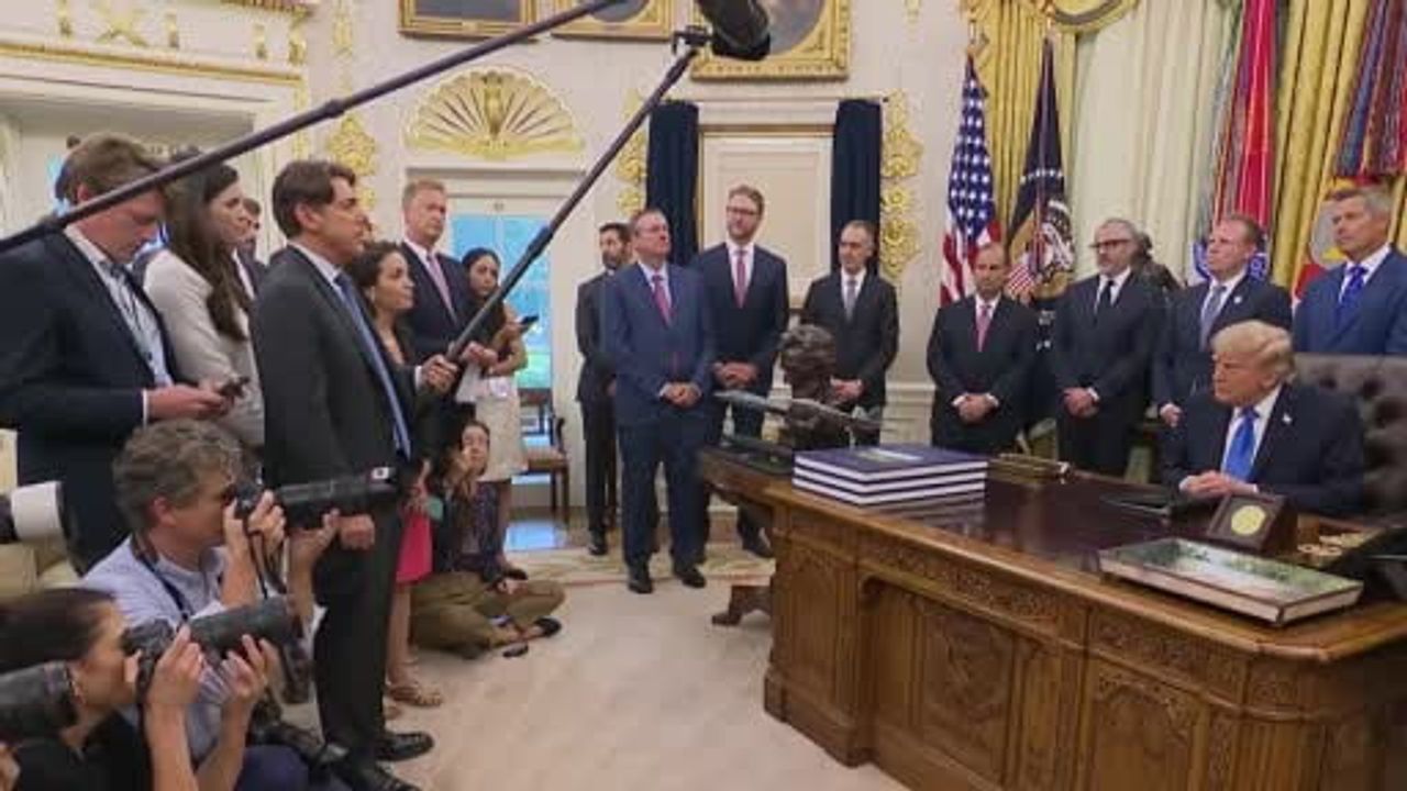 Trump'ın Hürmüz Boğazı iddiası: inşa ettikleri tüm yeni ekipmanları imha ettik