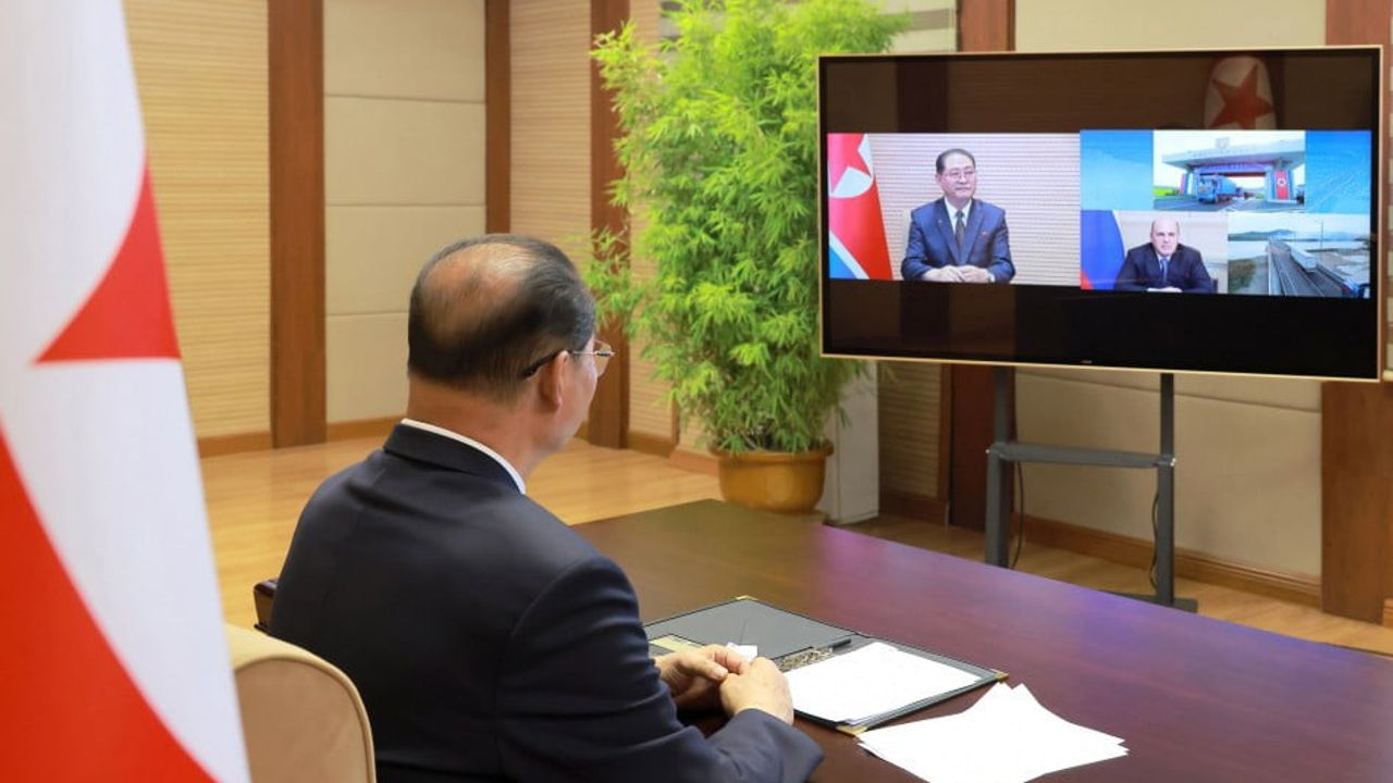 Tuman üzerinde yeni bağ: Rusya ile Kuzey Kore'nin ilk karayolu köprüsü hizmete girdi