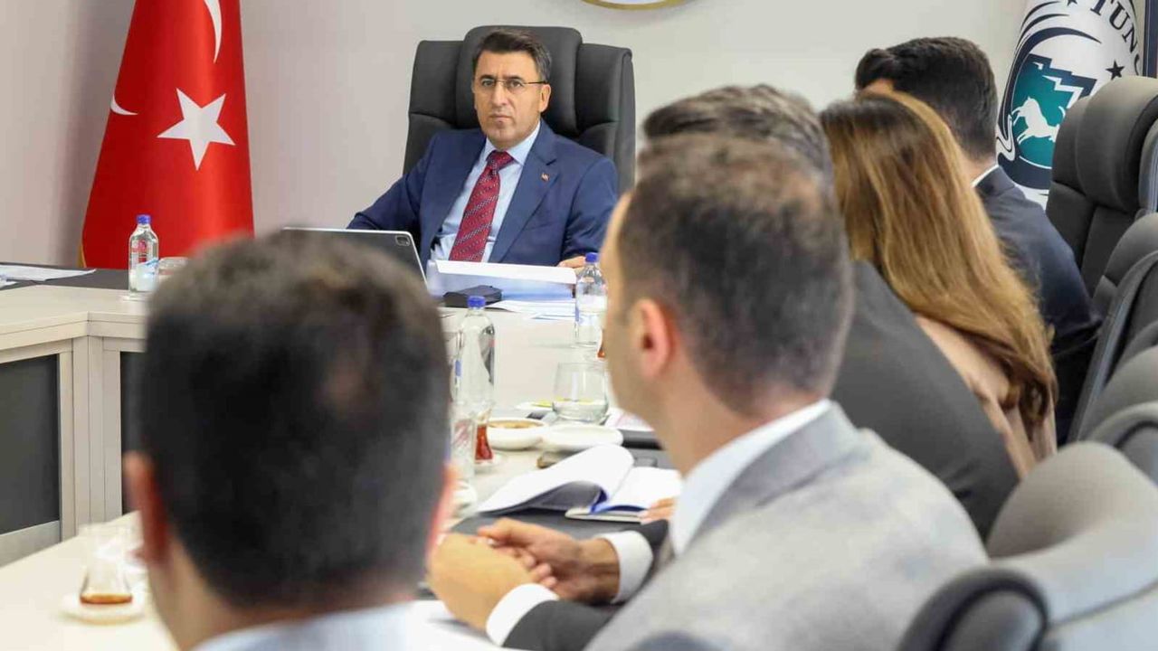 Tunceli'de kırsal konut çalışmalarında hızlanma, yıl sonu yüzde 75 teslim hedefi