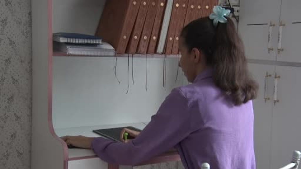 üç görme engelli kardeşin üniversite azmi kısa sürede meyvesini verdi