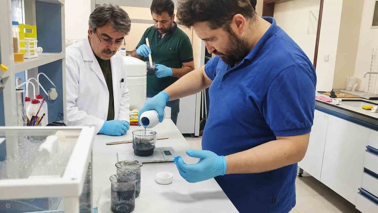 Uçak yüzeyleri için hafif, enerji verimli ve kendini onaran kompozitler geliştiriliyor