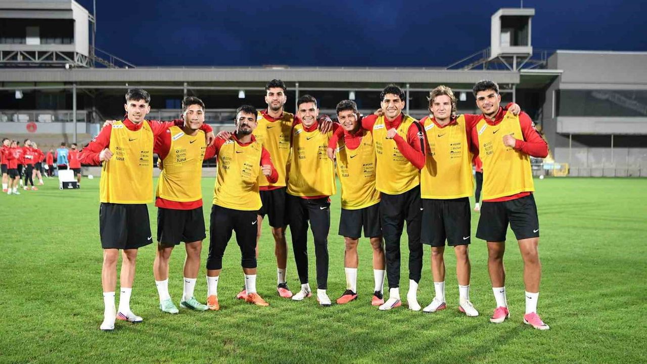 Ümit milli takım Miskolc'taki Ukrayna sınavına hazırlıklarını sürdürdü