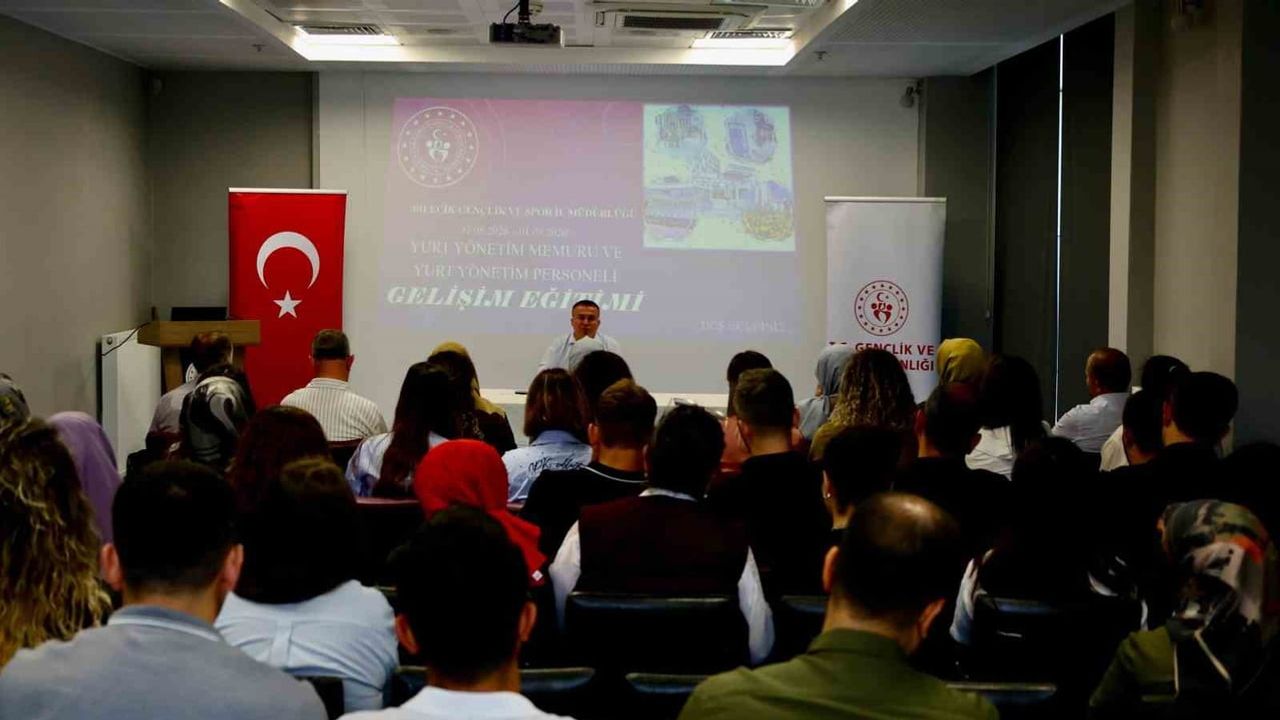 Üniversite açılışına hazırlık: yurt yönetimine hizmet ve iletişim eğitimi