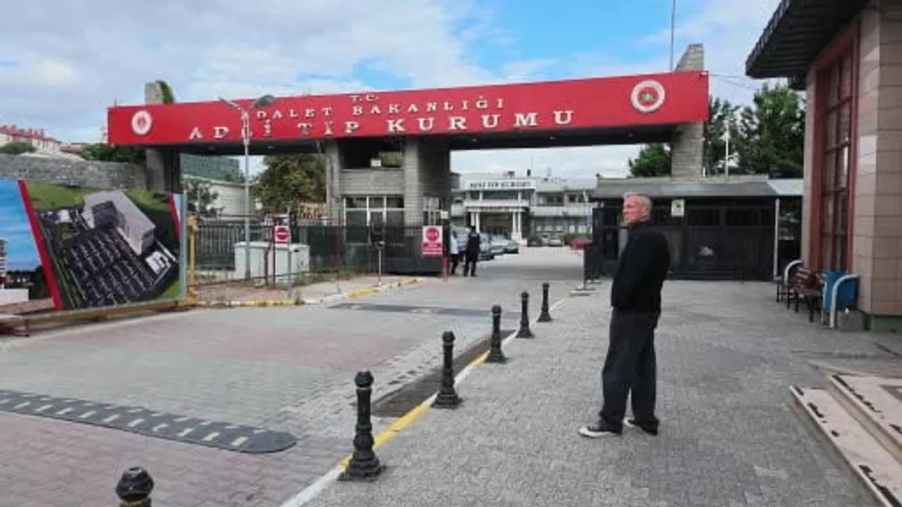 ünlüleri kapsayan uyuşturucu soruşturmasında 20 isim adli tıpa sevk edildi