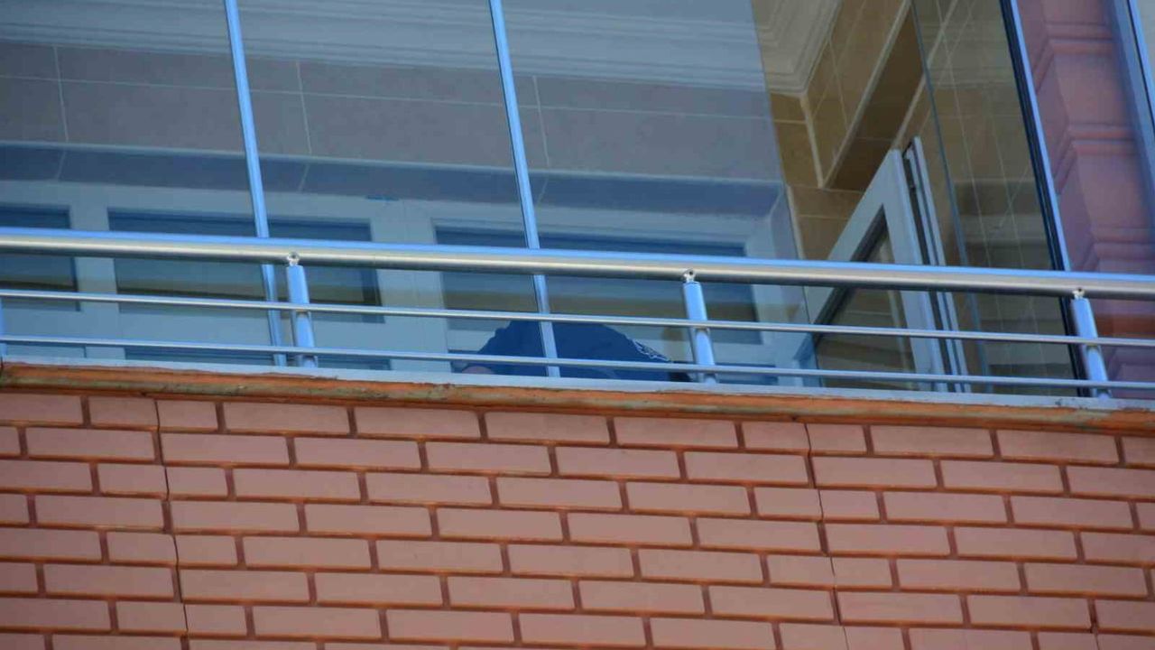 Ünye'de yalnız yaşayan belediye personelinin ölümü araştırılıyor
