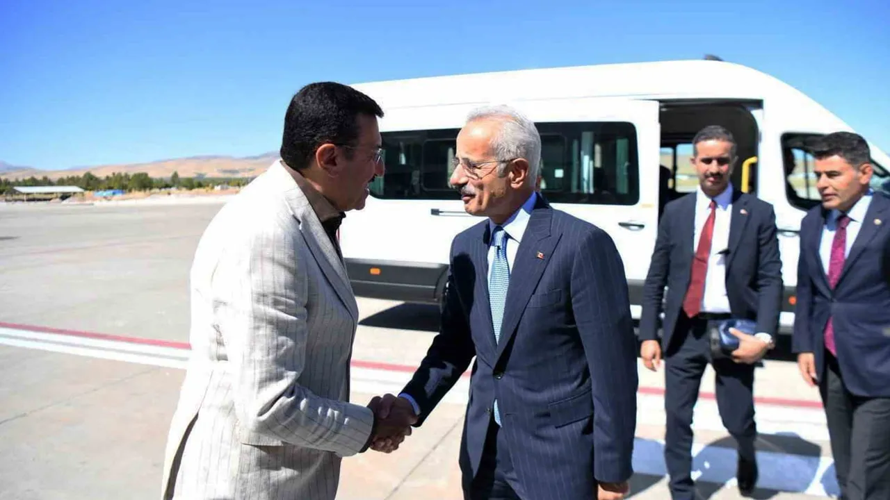 Uraloğlu Malatya'da ilçeler ve sağlık gündemiyle temaslarda