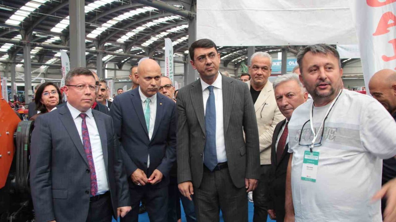 Uşak'ta tarımsal dönüşüm gündemde: fuar yatırımları ve üretici vurgusu