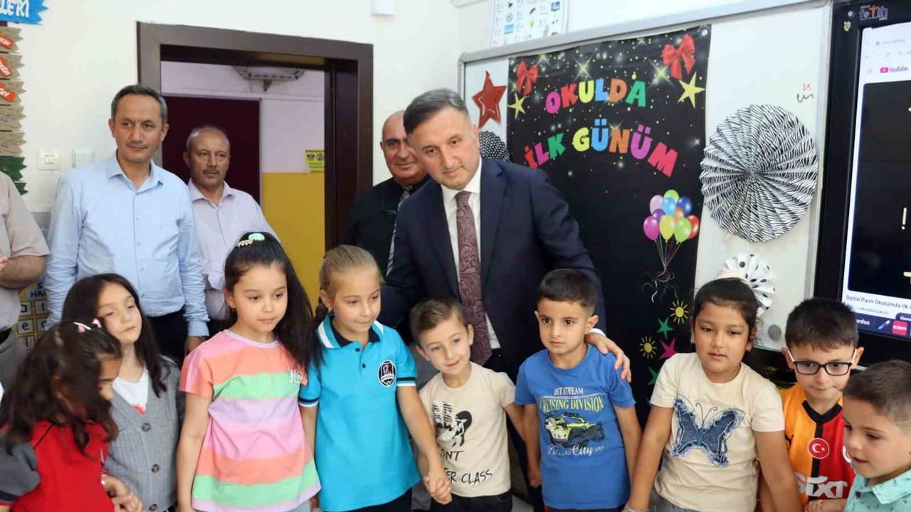 Uyum haftasıyla okullara dönüş heyecanı Kayseri'de başladı