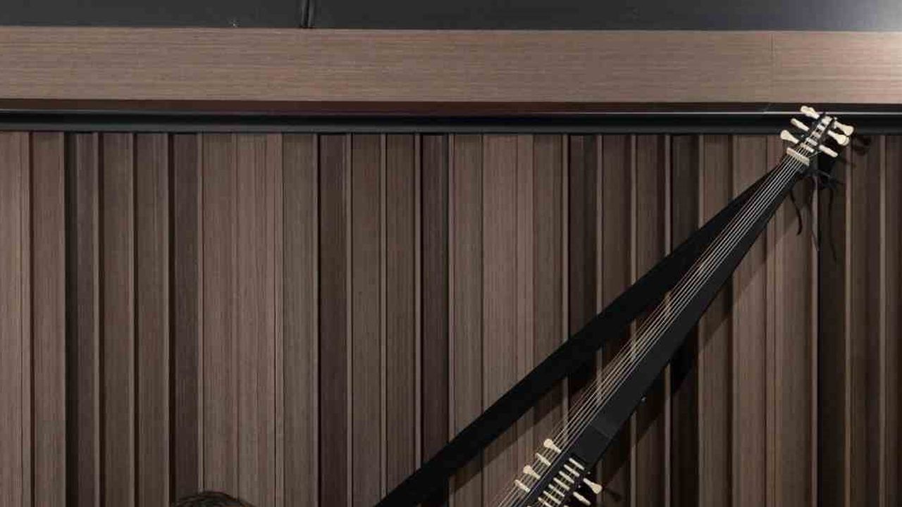 Uzun saplı miras: teorbo İzmir'de 400 yıllık sesi canlandırıyor