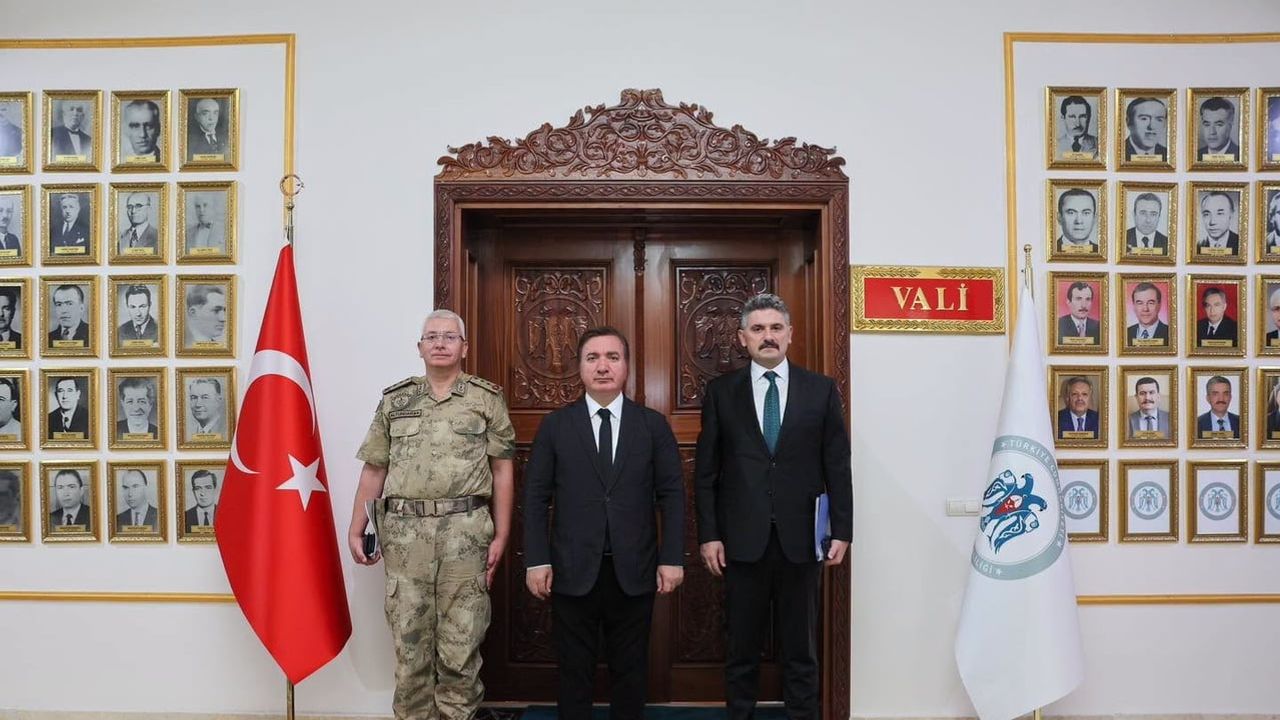 Vali başkanlığında Erzincan'da güvenlik gündemi masaya yatırıldı