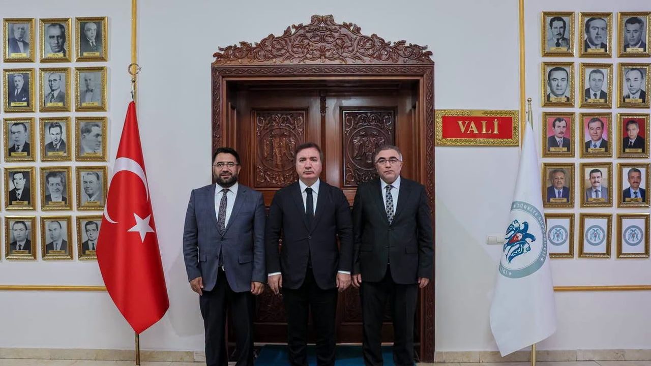 Valilikte veda ve yeni görev başlangıcı: müftü atamaları
