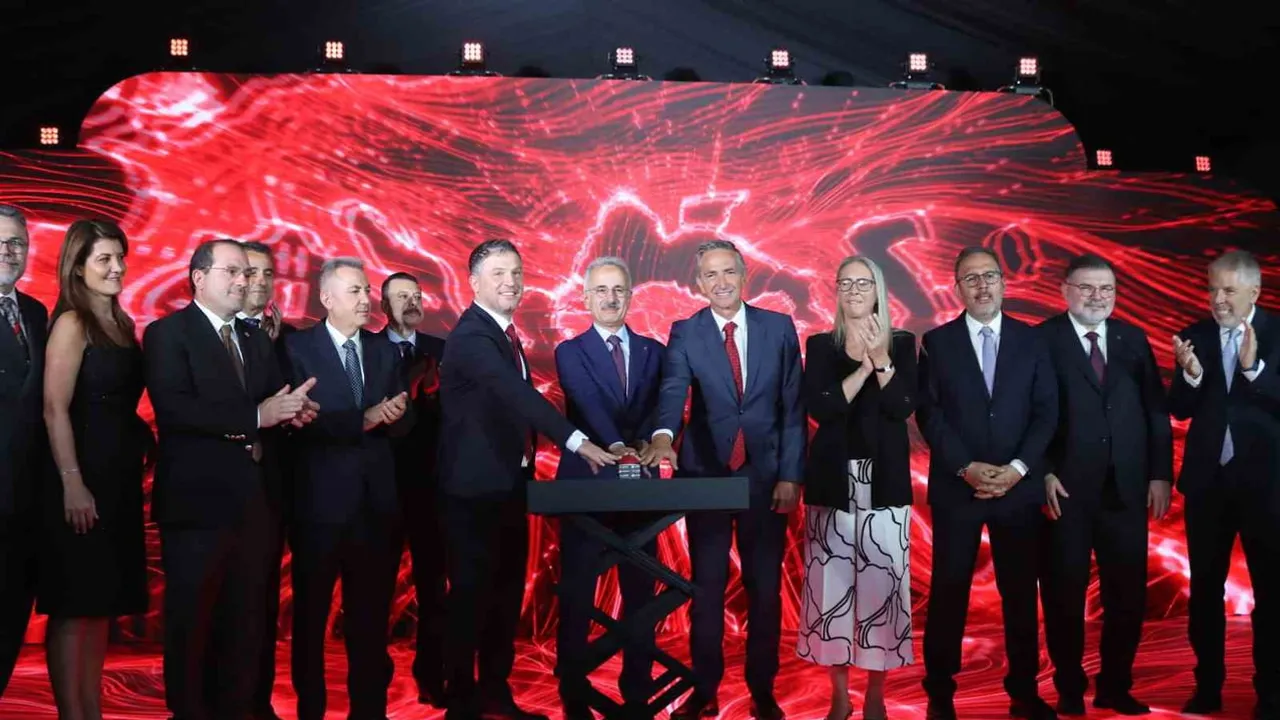 Veri merkezleriyle İzmir'de dijital egemenlik hedefi
