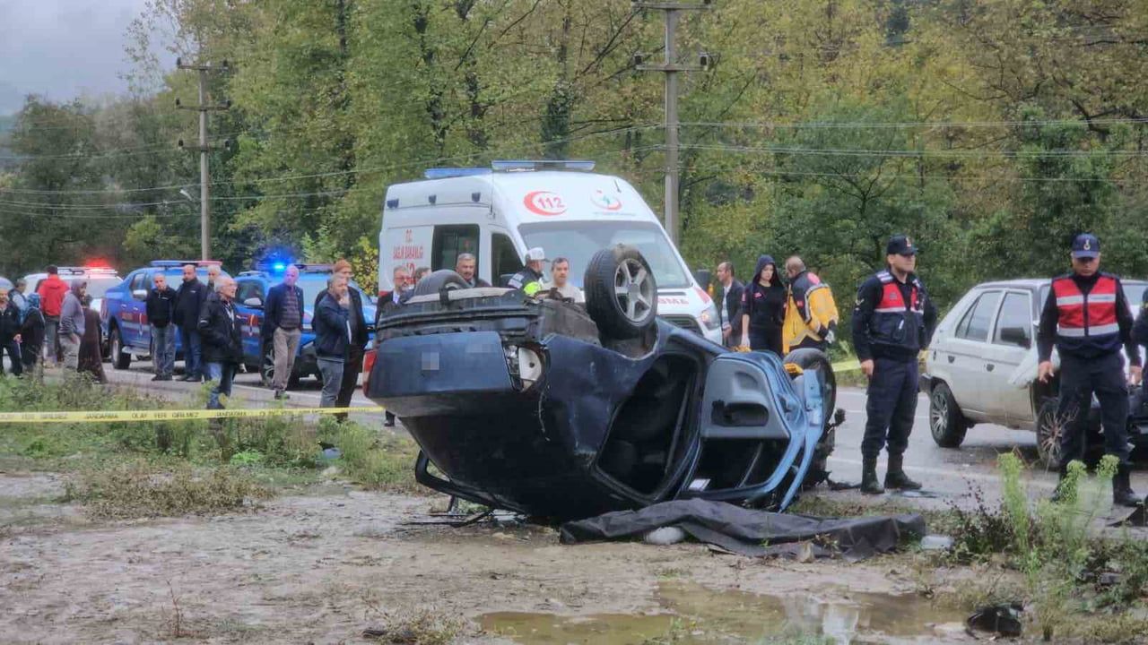 Yağmur sonrası Ulus'ta bir saatte iki kaza: 2 ölü, 17 yaralı