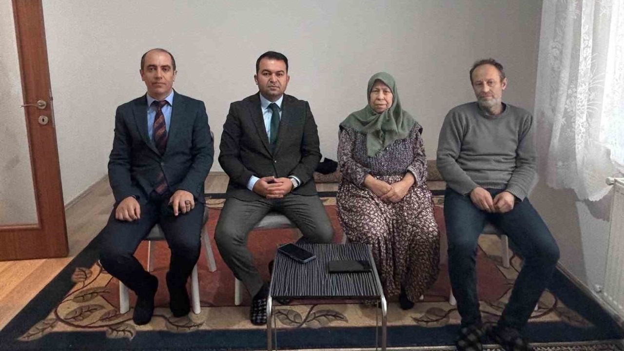Yalnız bırakılmadılar: Gölpazarı'ndaki yangından etkilenen aileye sosyal hizmet desteği