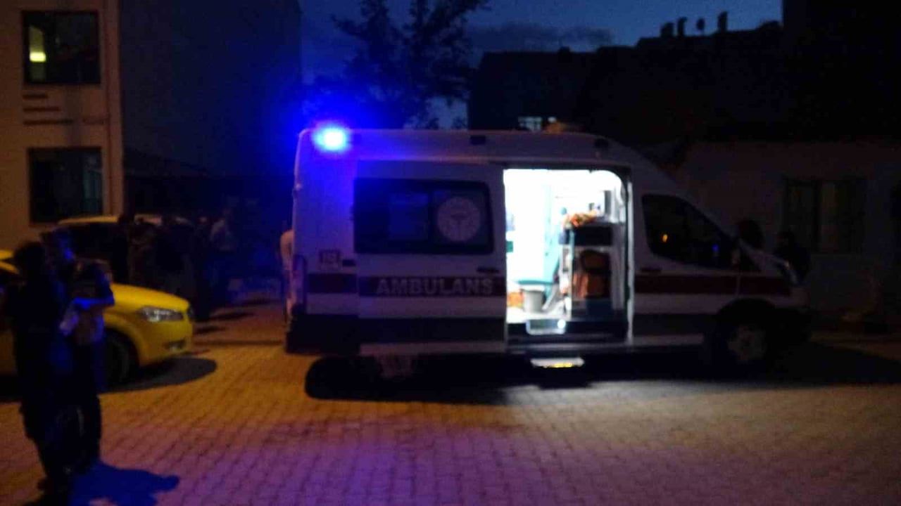 Yalnız yaşayan 45 yaşındaki kişinin cansız bedeni konteynerde bulundu