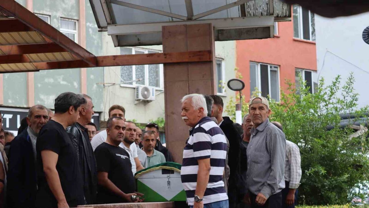 Yasemin Yanık son yolculuğuna uğurlandı; saldırıda iki kişi yaşamını yitirdi