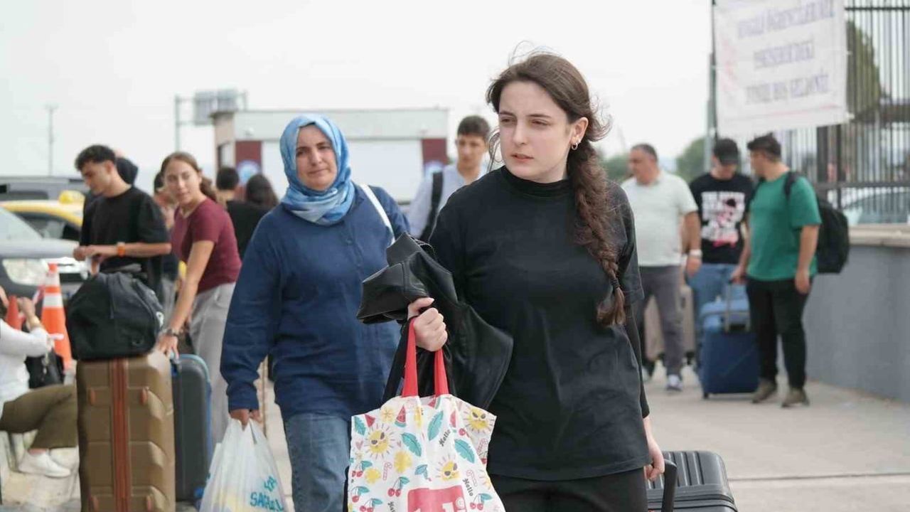 Yeni dönemde Eskişehir yurtlarına yerleşen öğrencilere sıcak karşılama