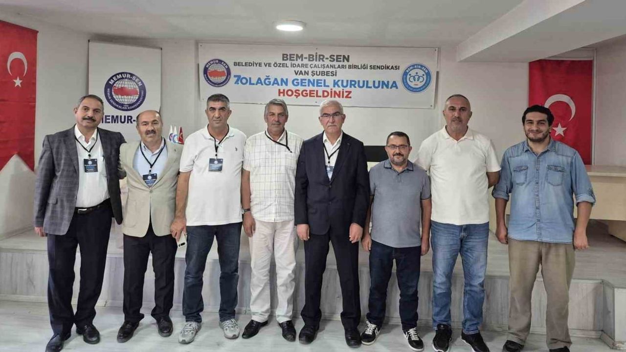 Yenilenme ve birlik vurgusu: Bem-Bir-Sen Van şubesine Yunus Özsever seçildi