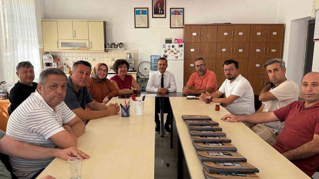 Yenipazar'da 5. sınıfların okula uyum süreci yakından takip ediliyor