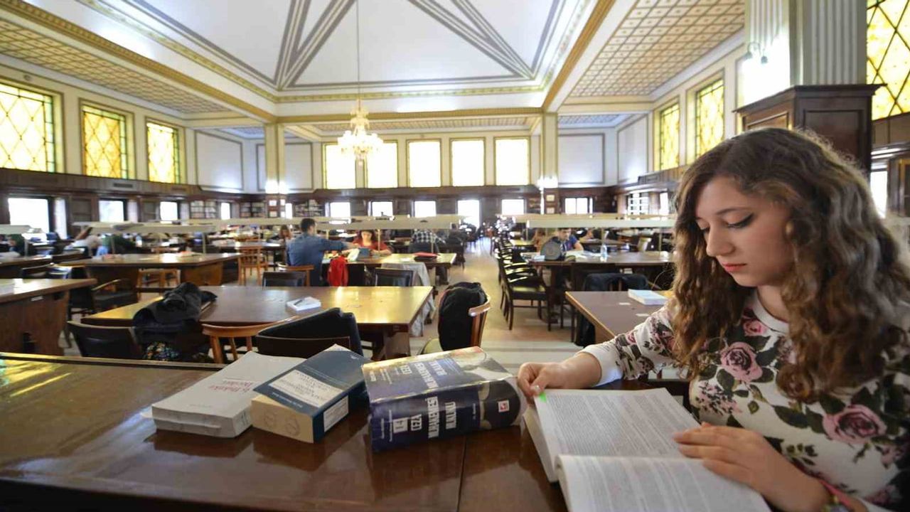 YKS'de ilk binin tercihleri tıp ve mühendisliklerde yoğunlaştı, yapay zeka programlarına yönelim arttı