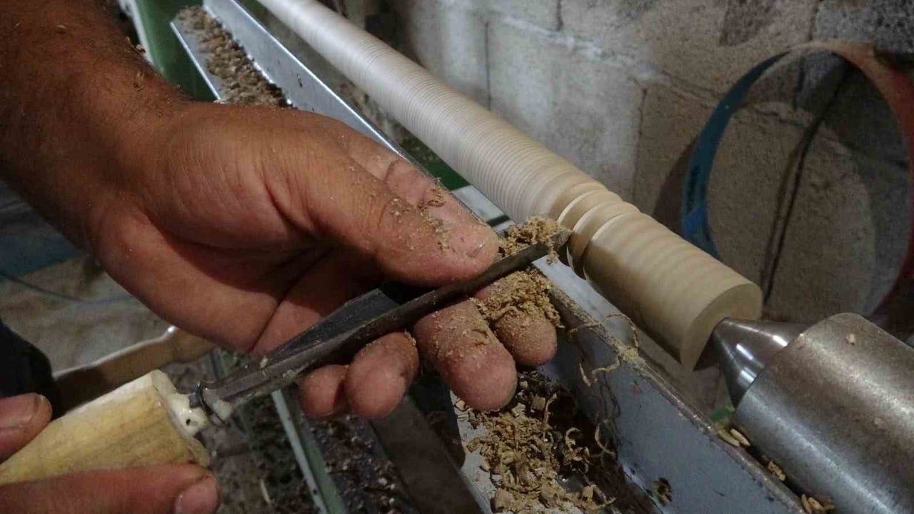 Yozgat’ın cevizinden dünyaya uzanan bastonlar: bir ustanın atölyesinden siyasete ve gurbetçilere