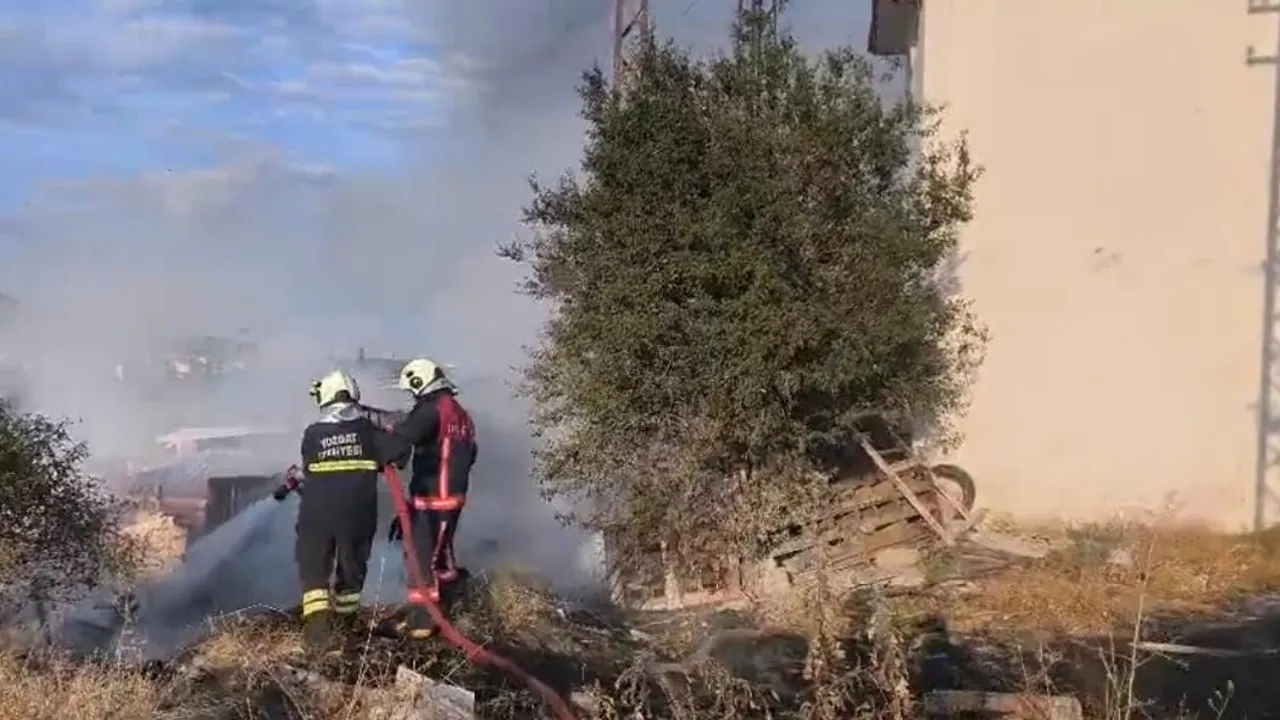 Yozgat’ta trafo patlaması otluk alana sıçrayan yangını tetikledi