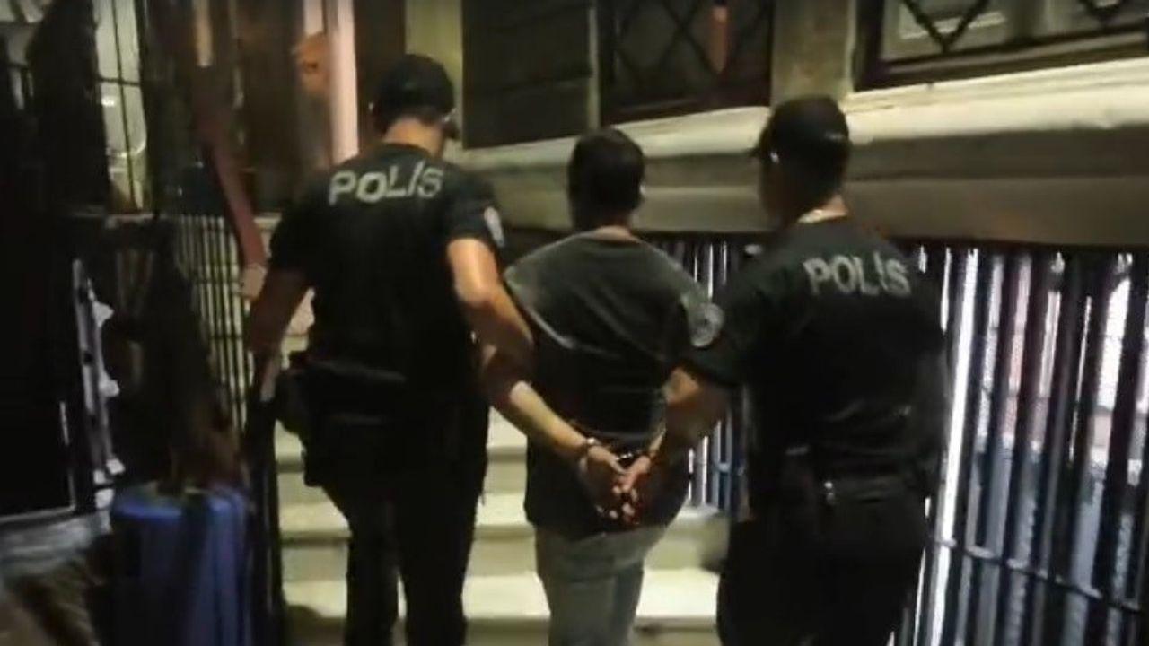 Yunus ekiplerinin denetiminde 19 yıl 7 ay 25 gün cezası olan şüpheli yakalandı