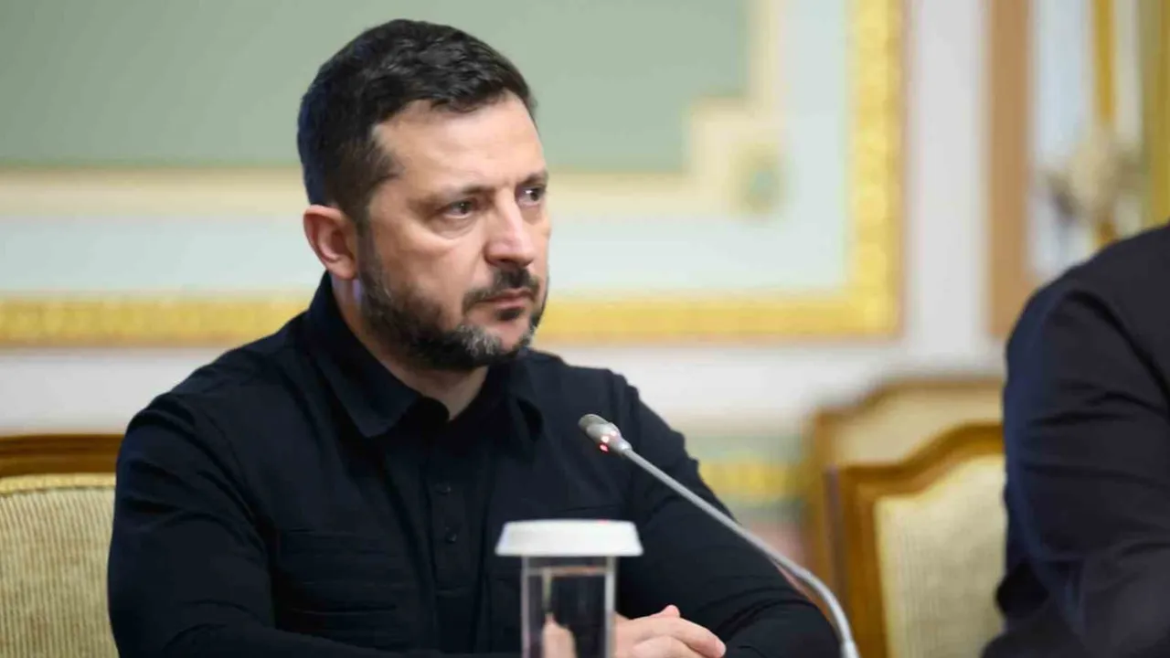 Zelenskiy: Rusya'nın anlaşma niyeti güven vermiyor, kritik altyapı için somut garanti talep edildi