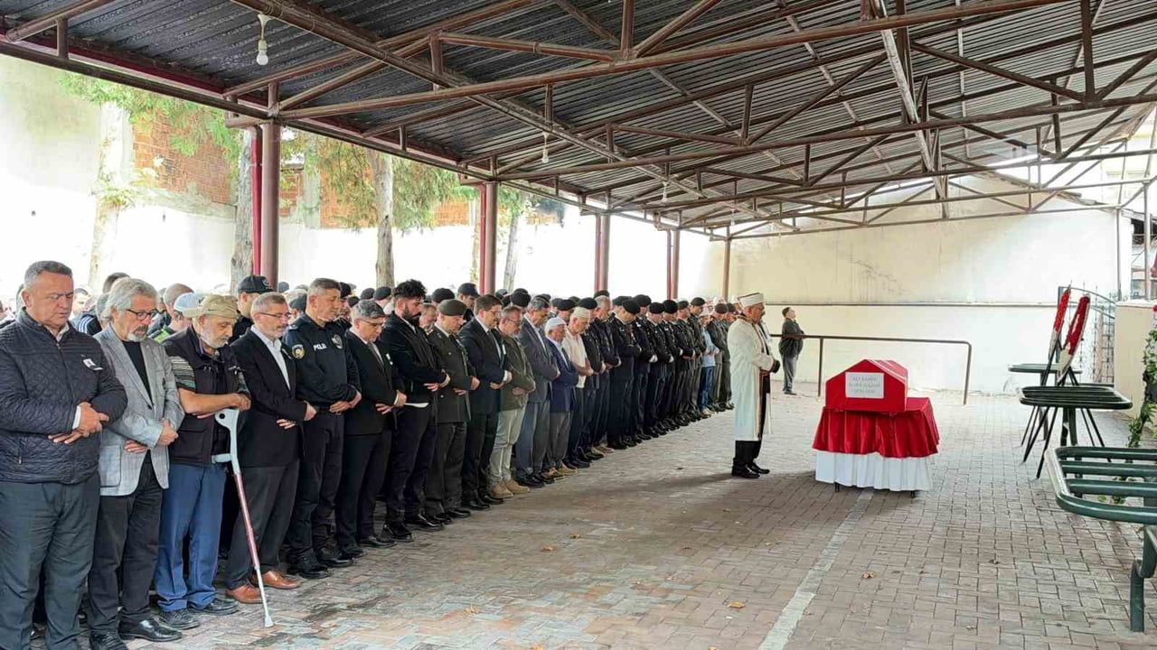 Zile'de bir kuşağın tanığı: kore gazisi Ali Şahin toprağa verildi