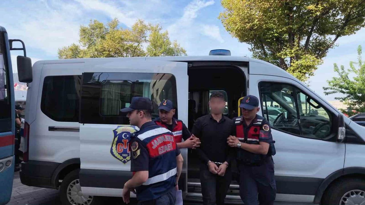 Zonguldak davası: 19 yaşındaki Celal Can Er'in bıçaklanması yargılanıyor