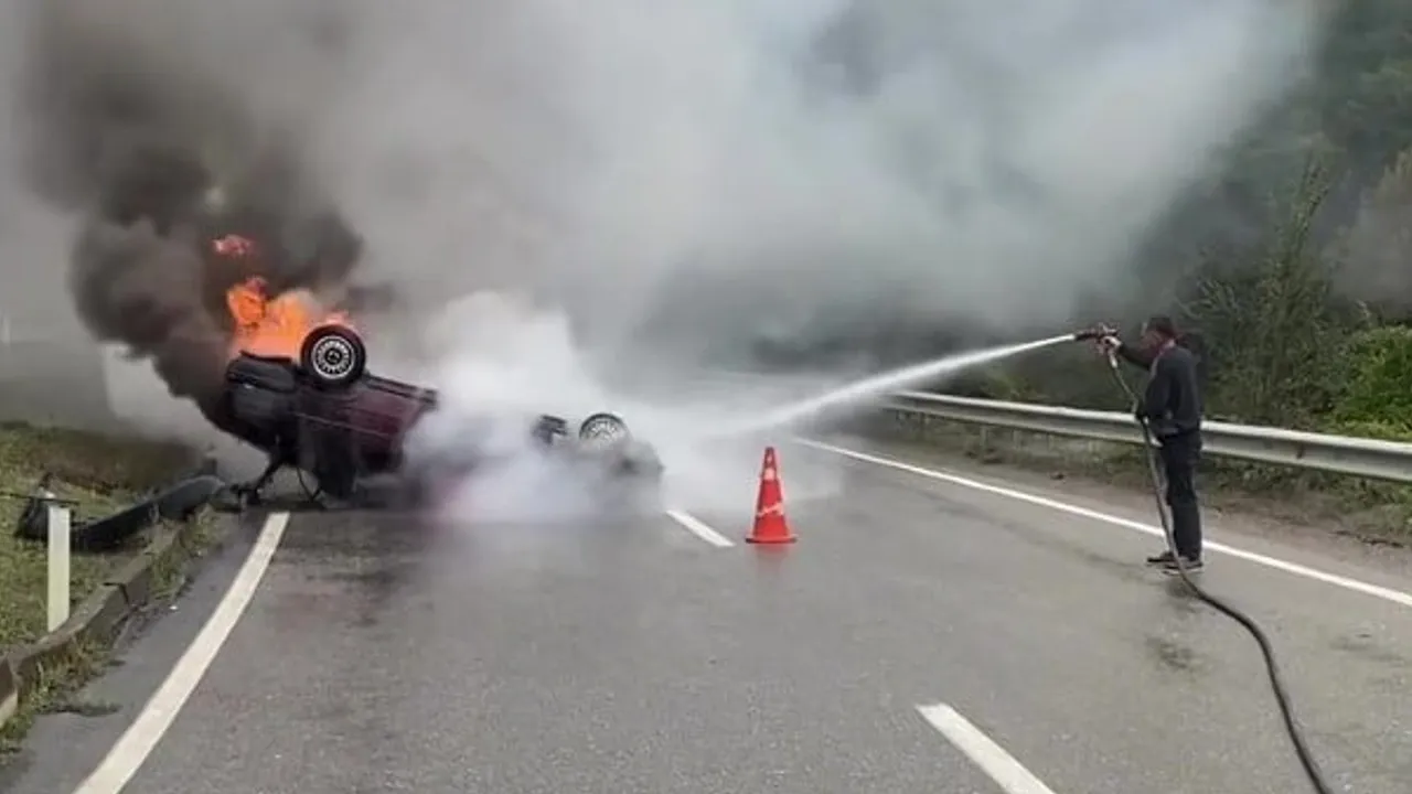 Zonguldak Sapça mevkiinde takla atan otomobil yandı, 1 kişi yaralandı