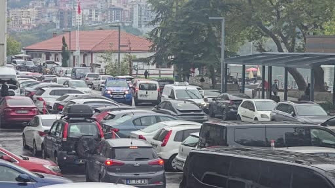 Zonguldak'ta zincire bağlı bulunan 17 yaşındaki genç kurtarıldı, ebeveynler tutuklandı