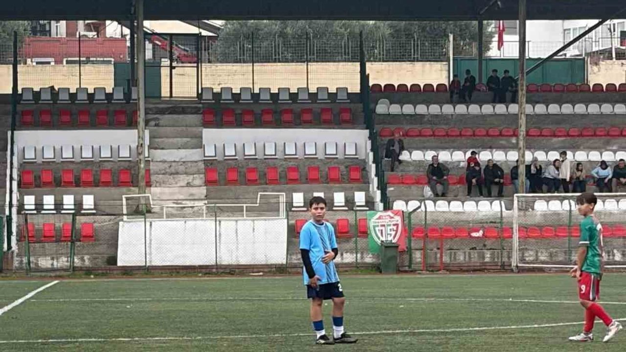 1299 Bilecik Spor 14U hazırlık maçında rakibini 7-0 yenip lige moral verdi