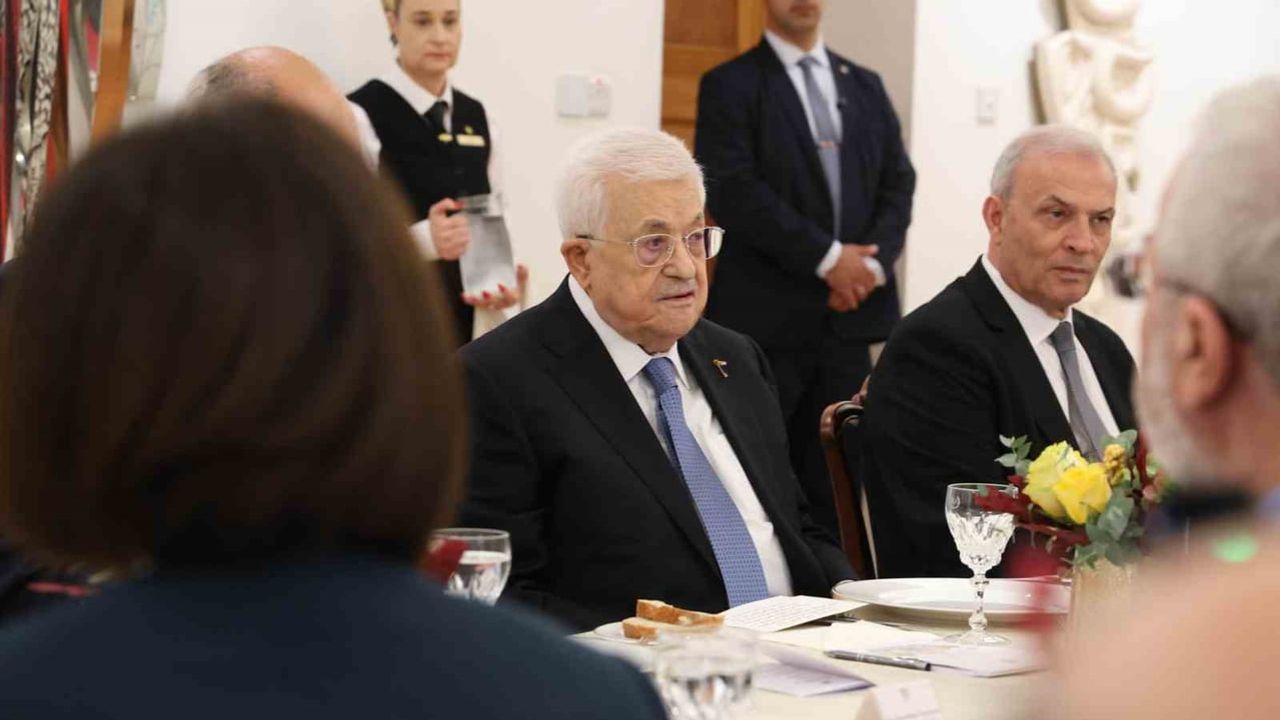 Abbas: yeni İsrail hükümeti kurulur kurulmaz diyaloga başlamayı umuyoruz