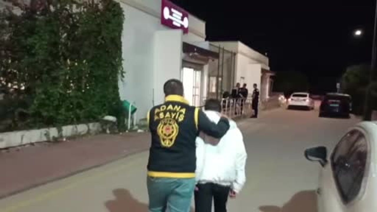 Adana'da iş yeri kasasında vurulan 15 yaşındaki Nurmuhammed için 17 yaşındaki zanlı yakalandı