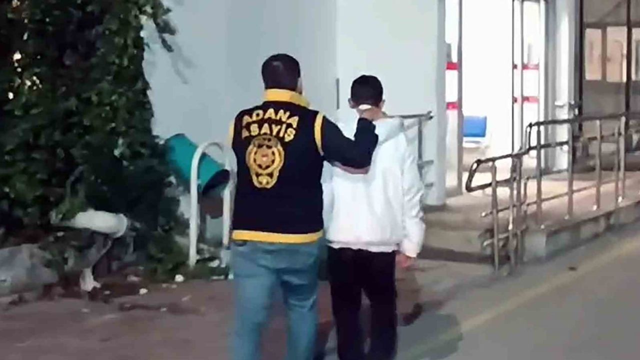Adana'da kasada oturan 15 yaşındaki çocuğa ateş eden şüpheli yakalandı