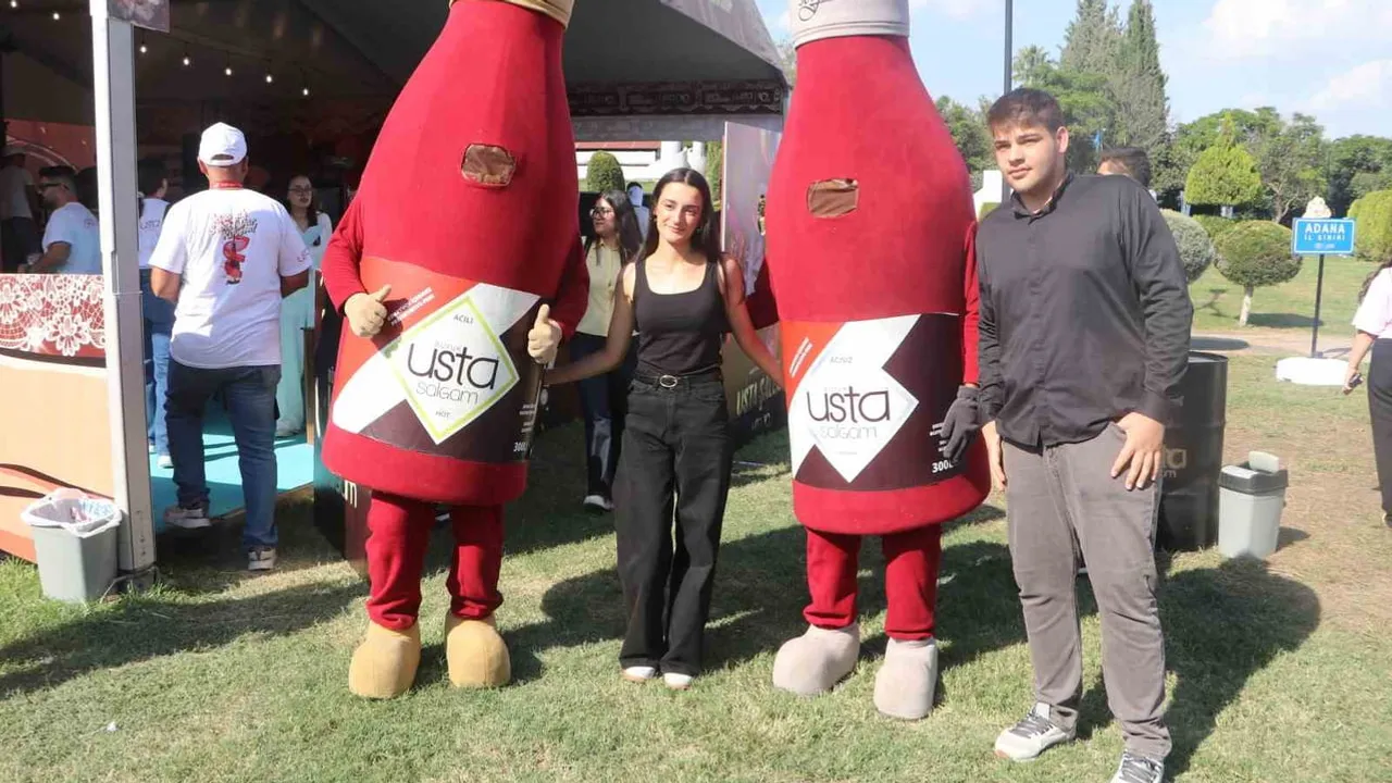 Adana'nın lezzetleri üç gün boyunca Merkez Park'ta buluşuyor