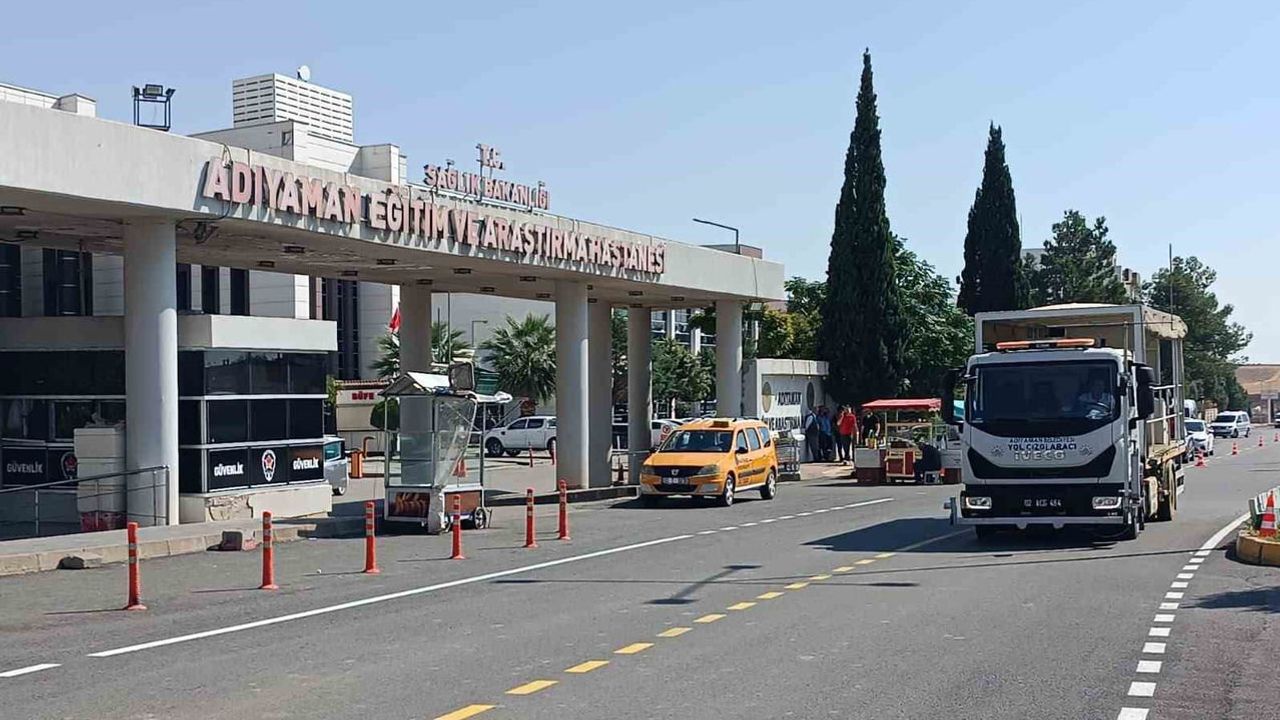 Adıyaman’da asfalt sonrası öncelik yaya güvenliğinde: yol çizgileri ve kasisler yenileniyor