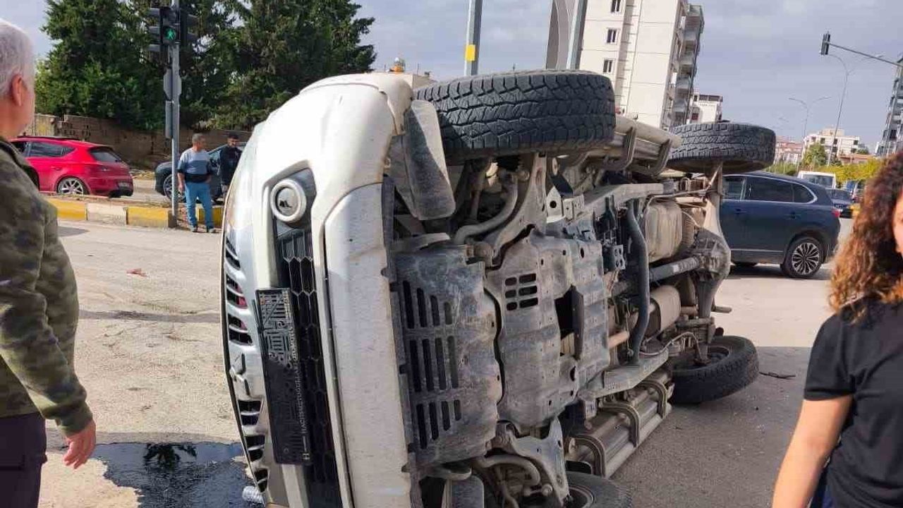 Adıyaman'da kavşakta çarpışma: dört aylık bebek de yaralandı