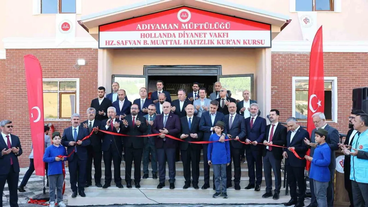 Adıyaman’da manevi eğitim ve ibadete yeni adresler açıldı